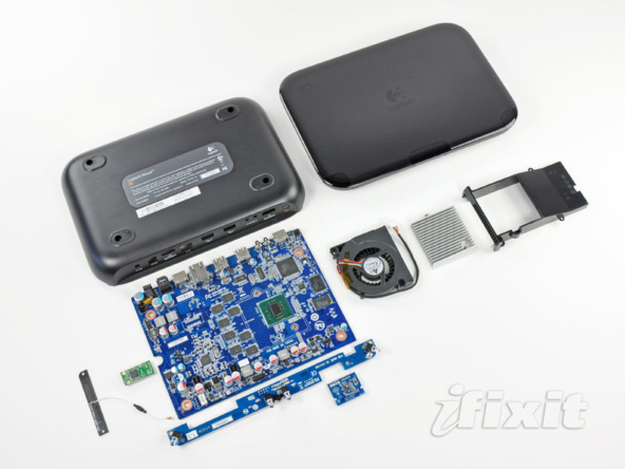 iFixit har plockat isär första Google TV-boxen