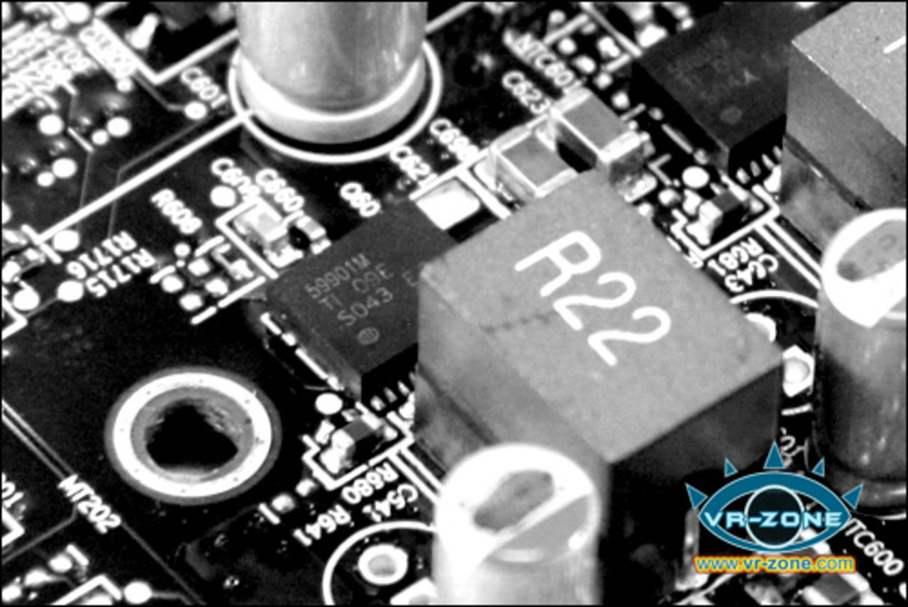 Radeon HD 6900 blir försenad