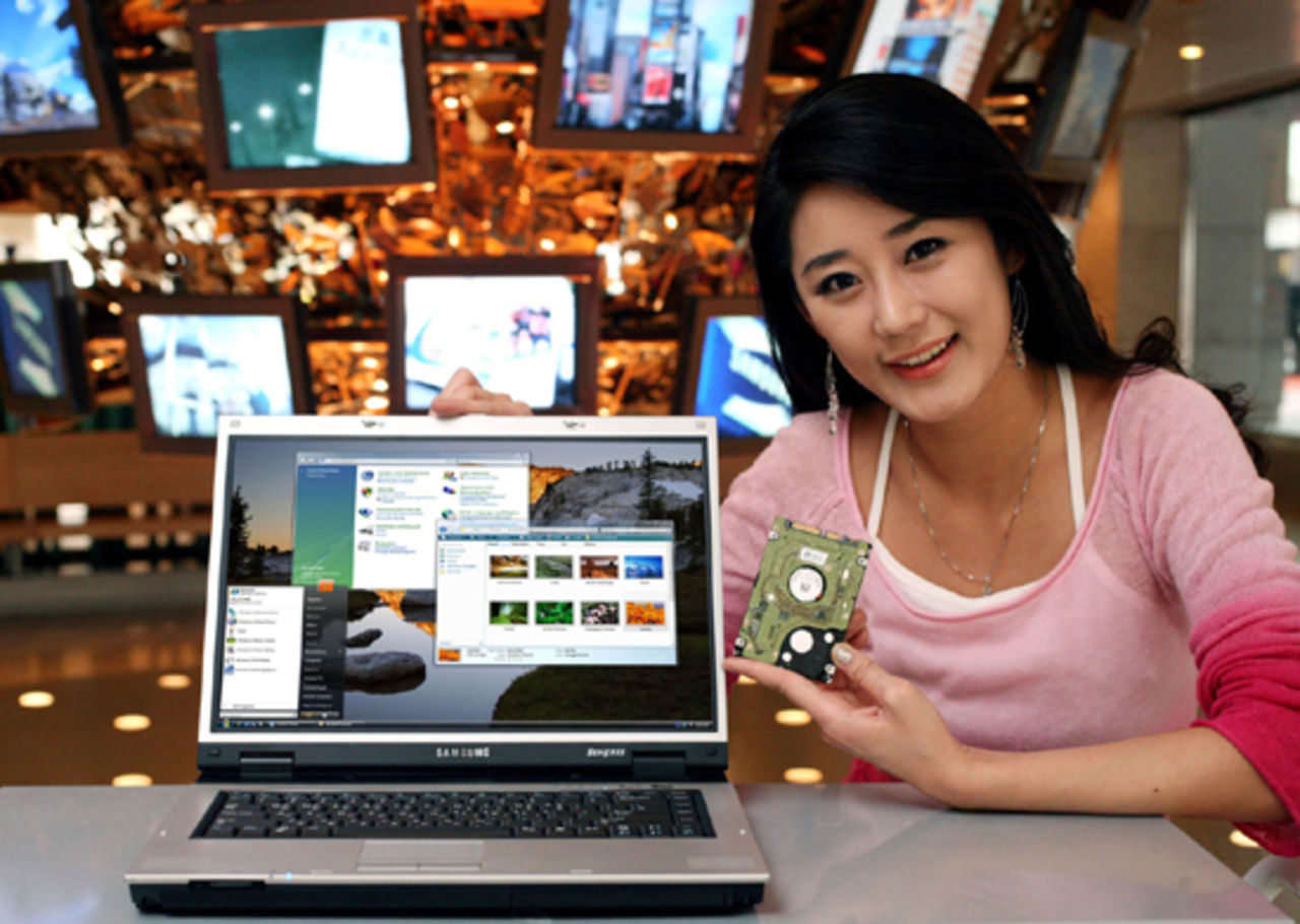 Samsung R55 - laptop med hybriddisk