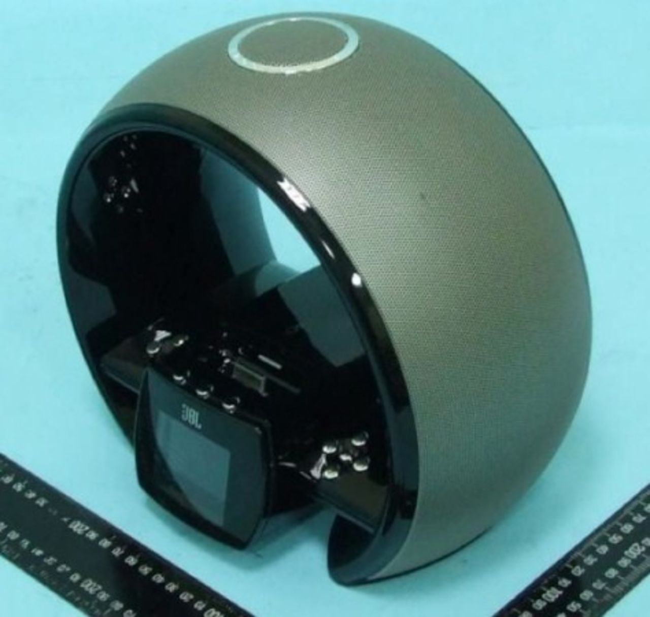 JBL kommer med AirPlay-docka