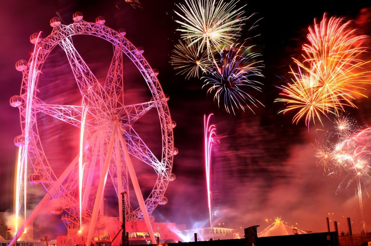 Gott Nytt År önskar Feber!