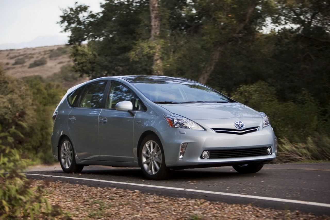 Prius V - 50 % mer kupéutrymme