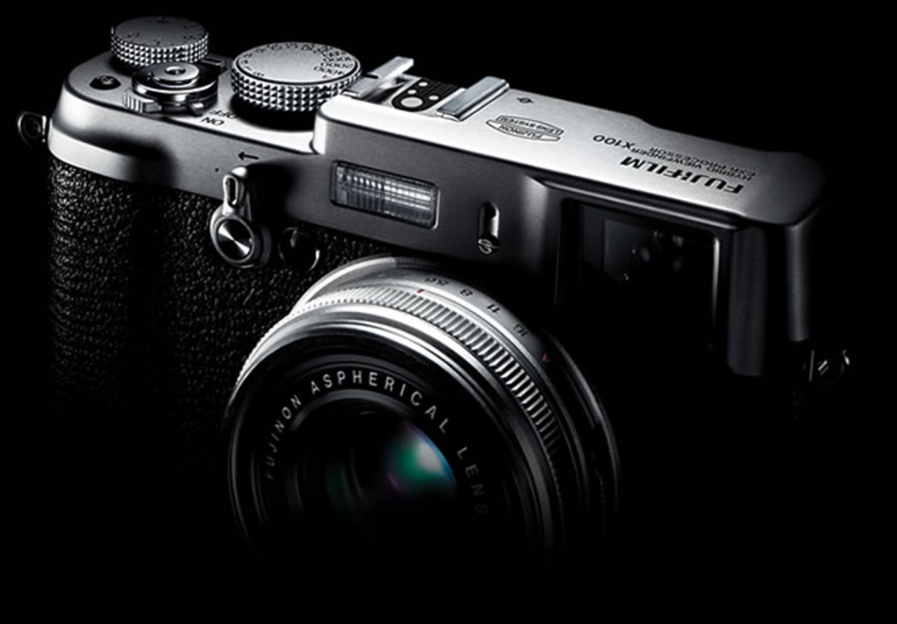 Förhandsboka Fujifilm X100 även här i Sverige