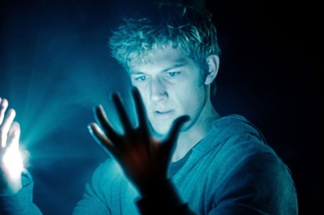 Alex Pettyfer i filmversion av Väktarserien?