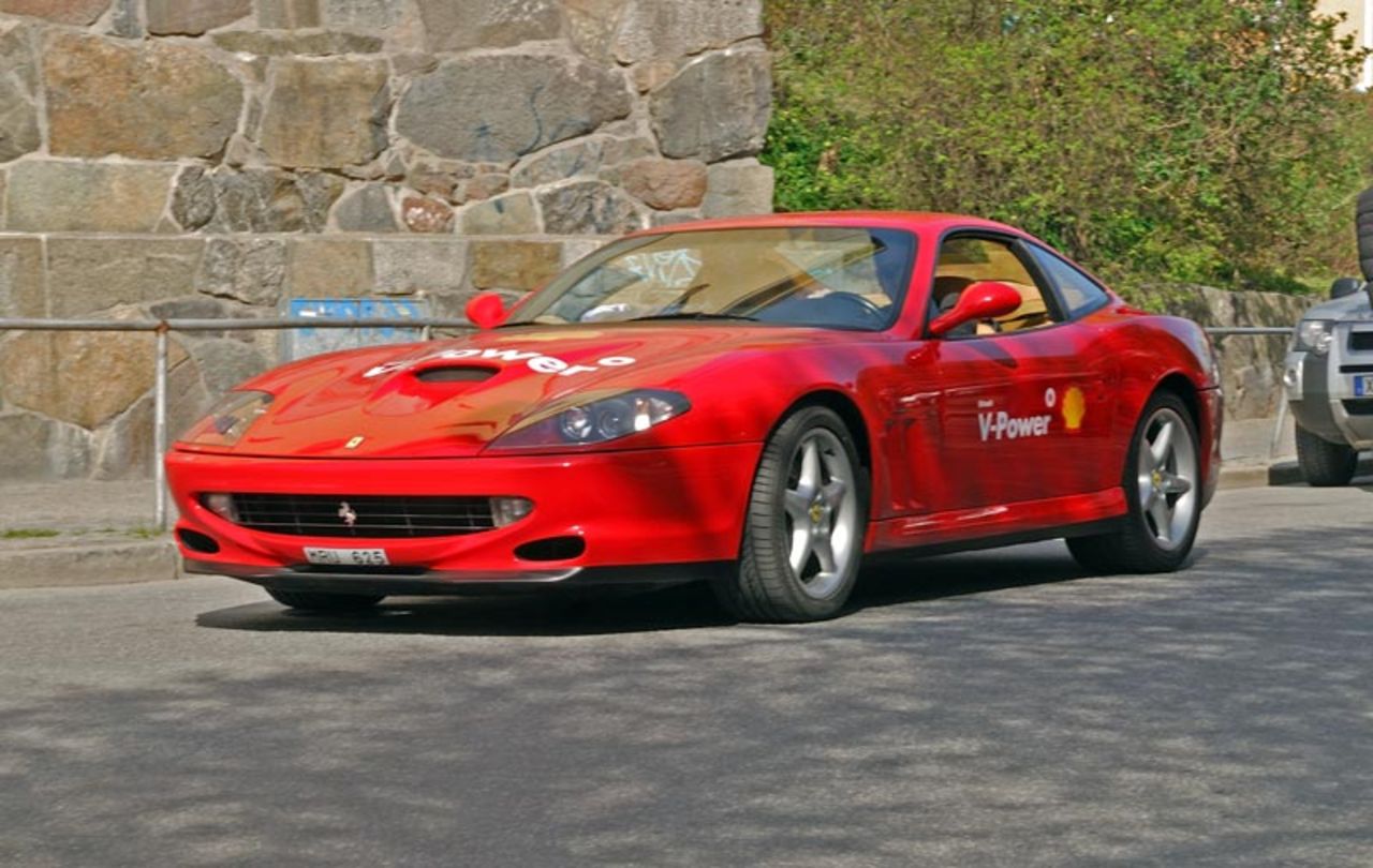 Shell/Ferrari-karavanen framme i Malmö...