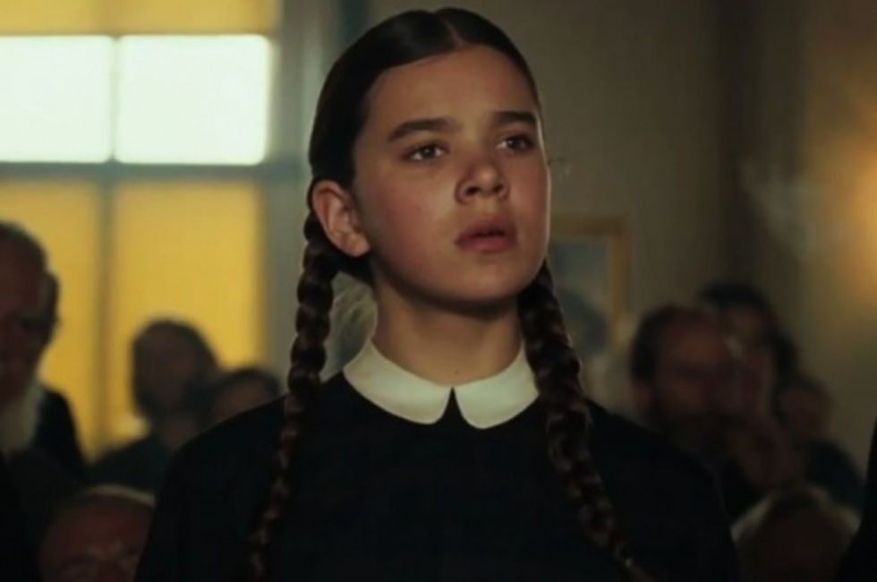 Hailee Steinfeld blir