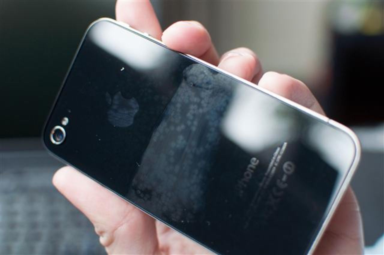 Har ni sett en prickig iPhone 4?