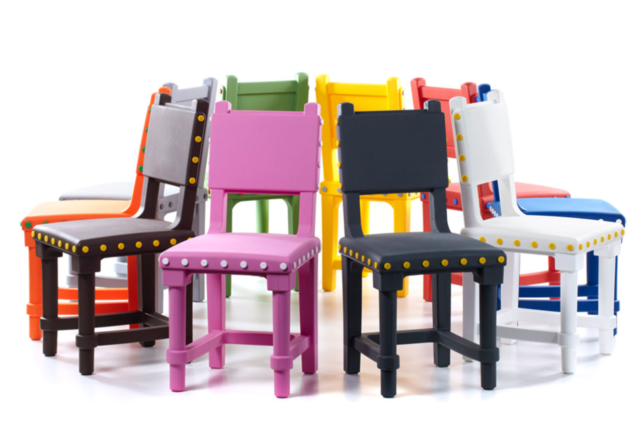 Färgglada stolar