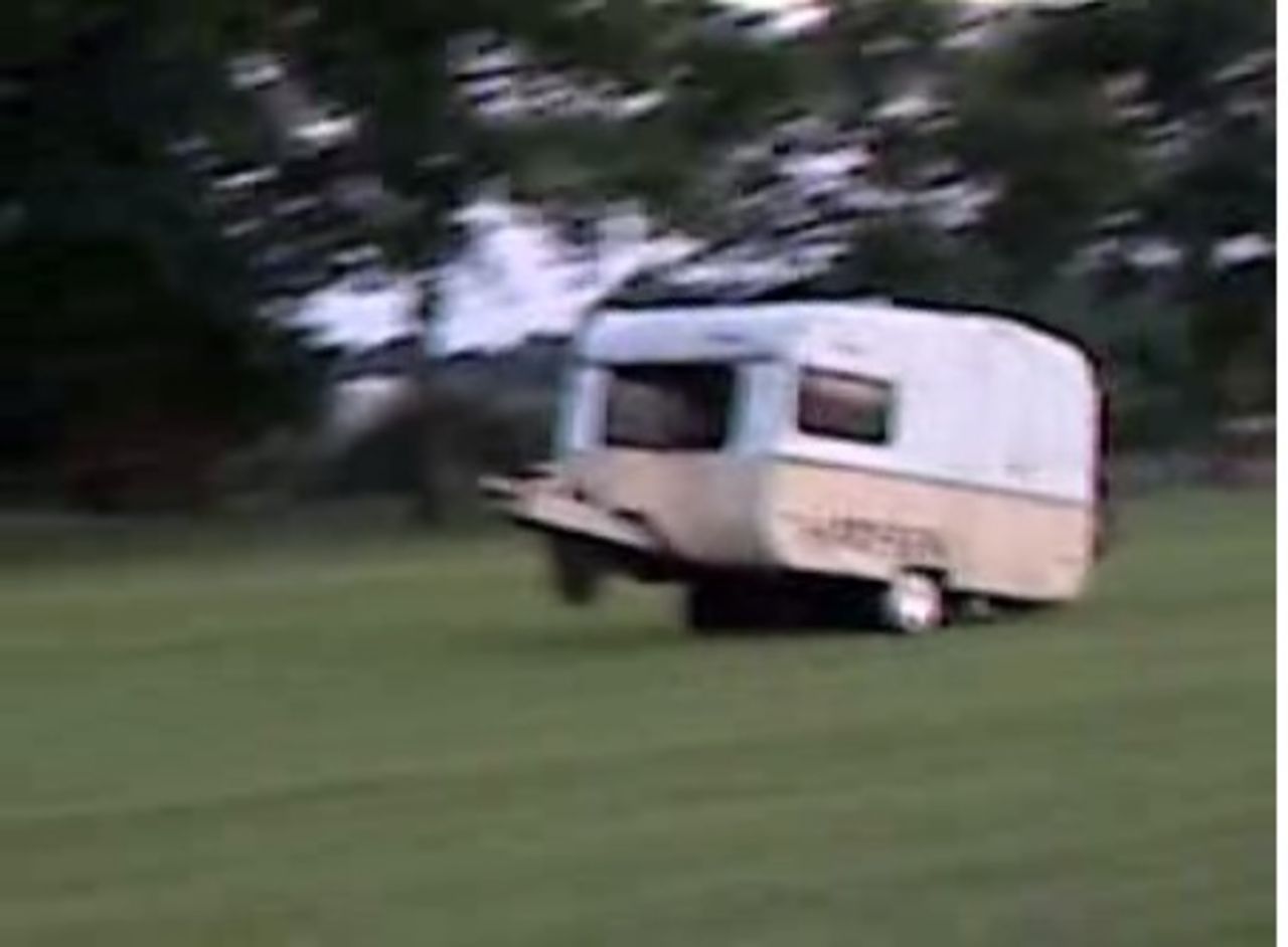 VIDEO: Husvagn med en 1,4-liters Renault-motor!