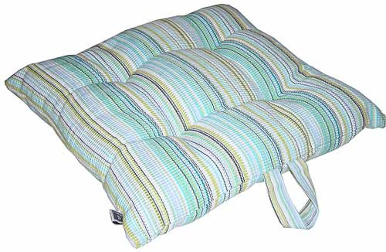 Sitt fint i trädgården eller på balkongen