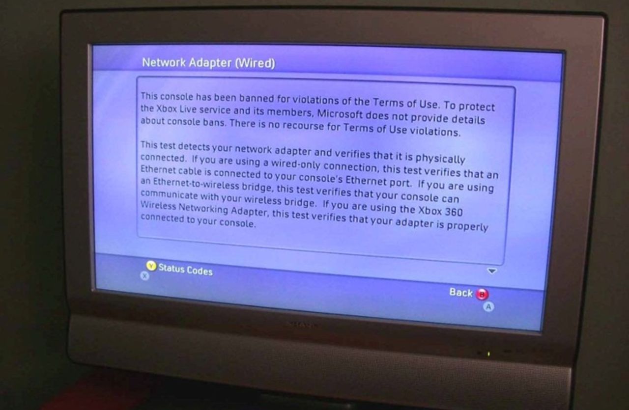 Microsoft slår tillbaka - bannar hackade Xbox 360