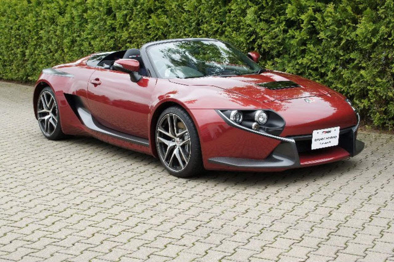 Toyota GRMN Sports Hybrid Concept del två