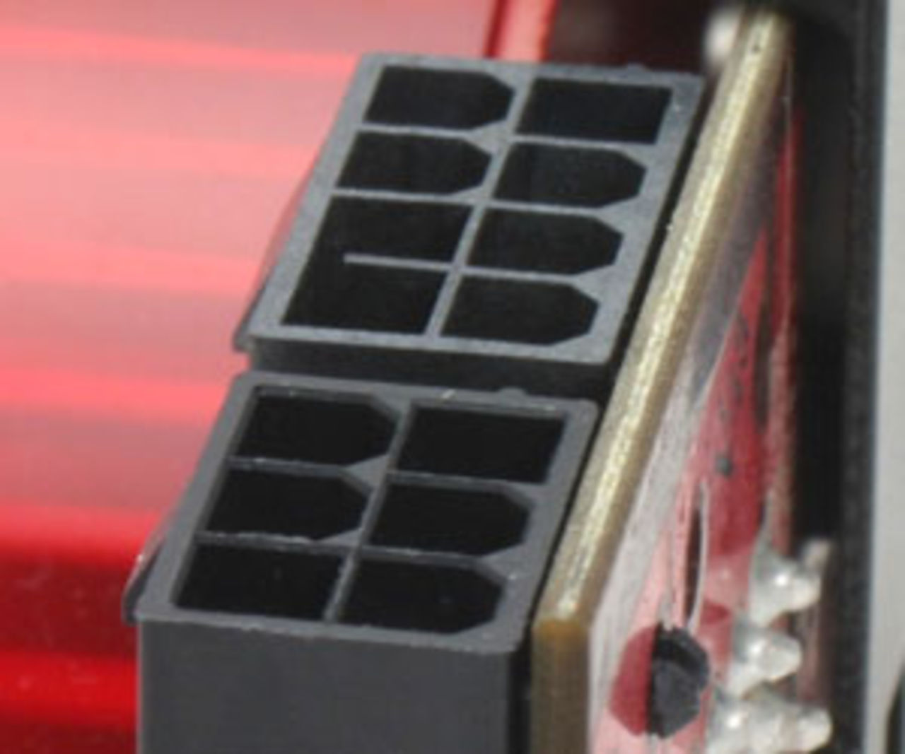 PCIe 2.0 kommer i december