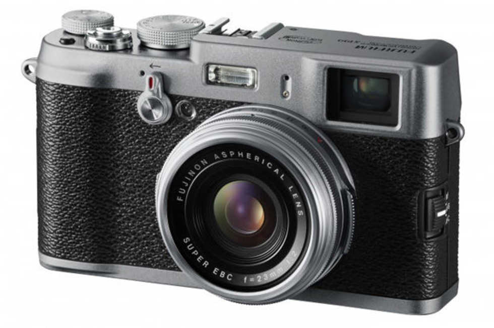Fuji satsar på att bli större än Nikon