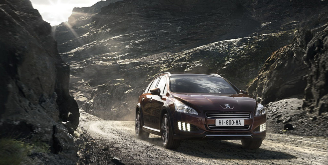 Peugeot 508 RXH - hybridvagn med offroadkänsla