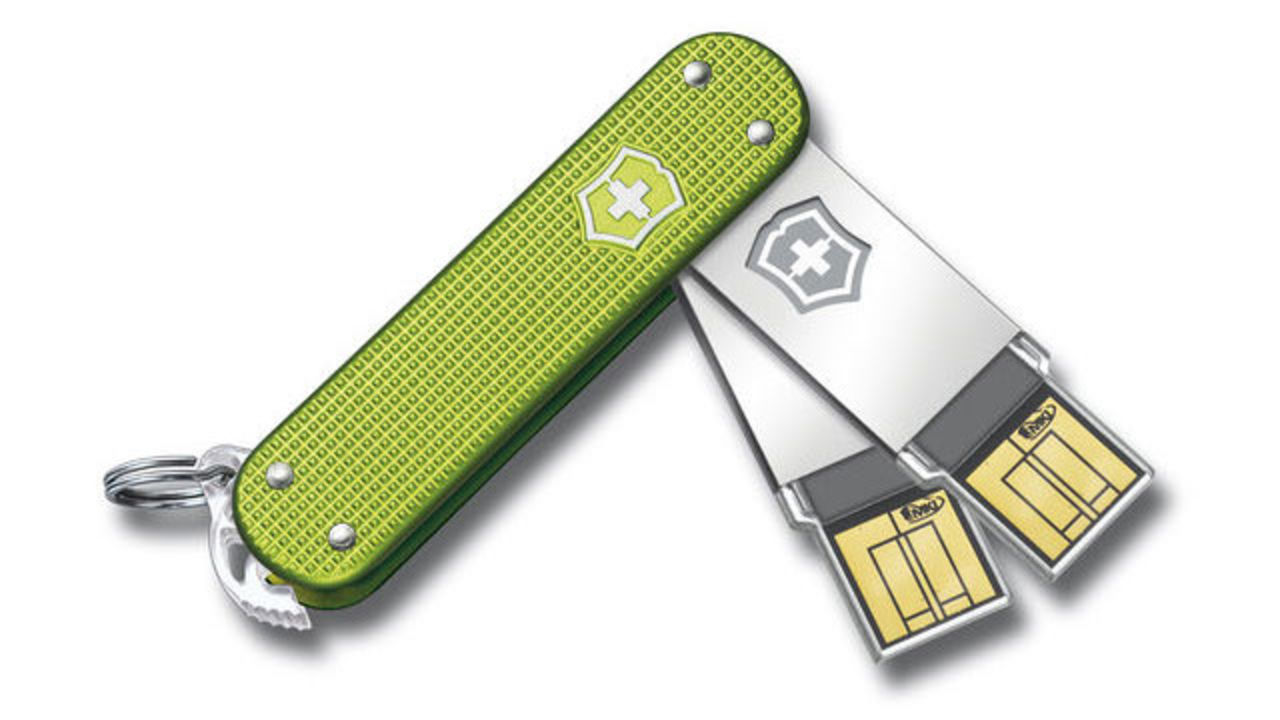 Armékniv med dubbla usb-minnen