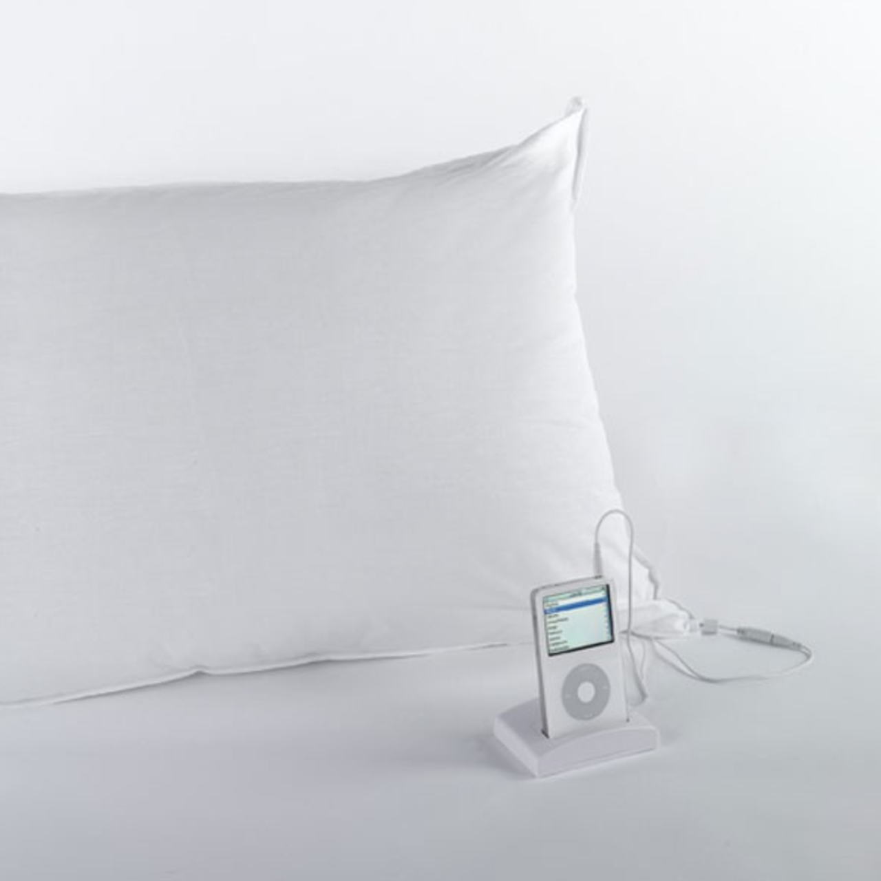 Kudde med inbyggd högtalare