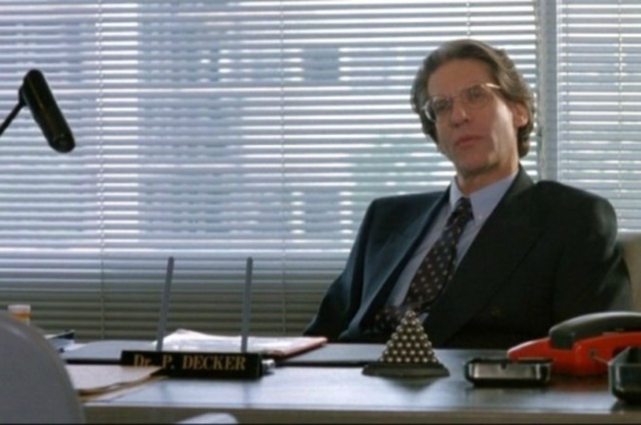 Cronenberg gör film om svart hål