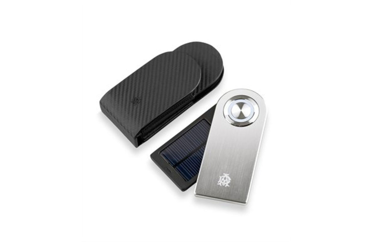 Smidig solcellsladdare