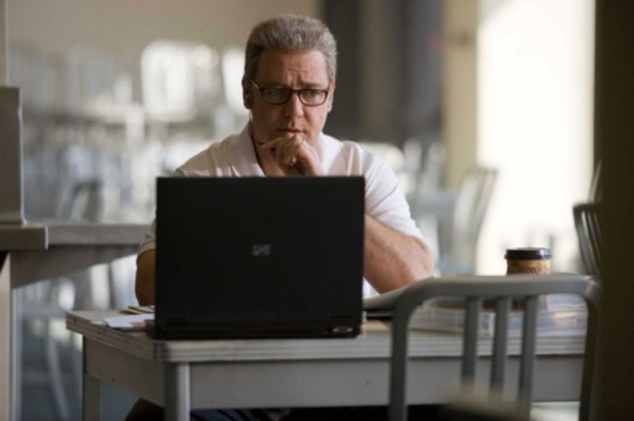 Crowe blir borgmästare i 