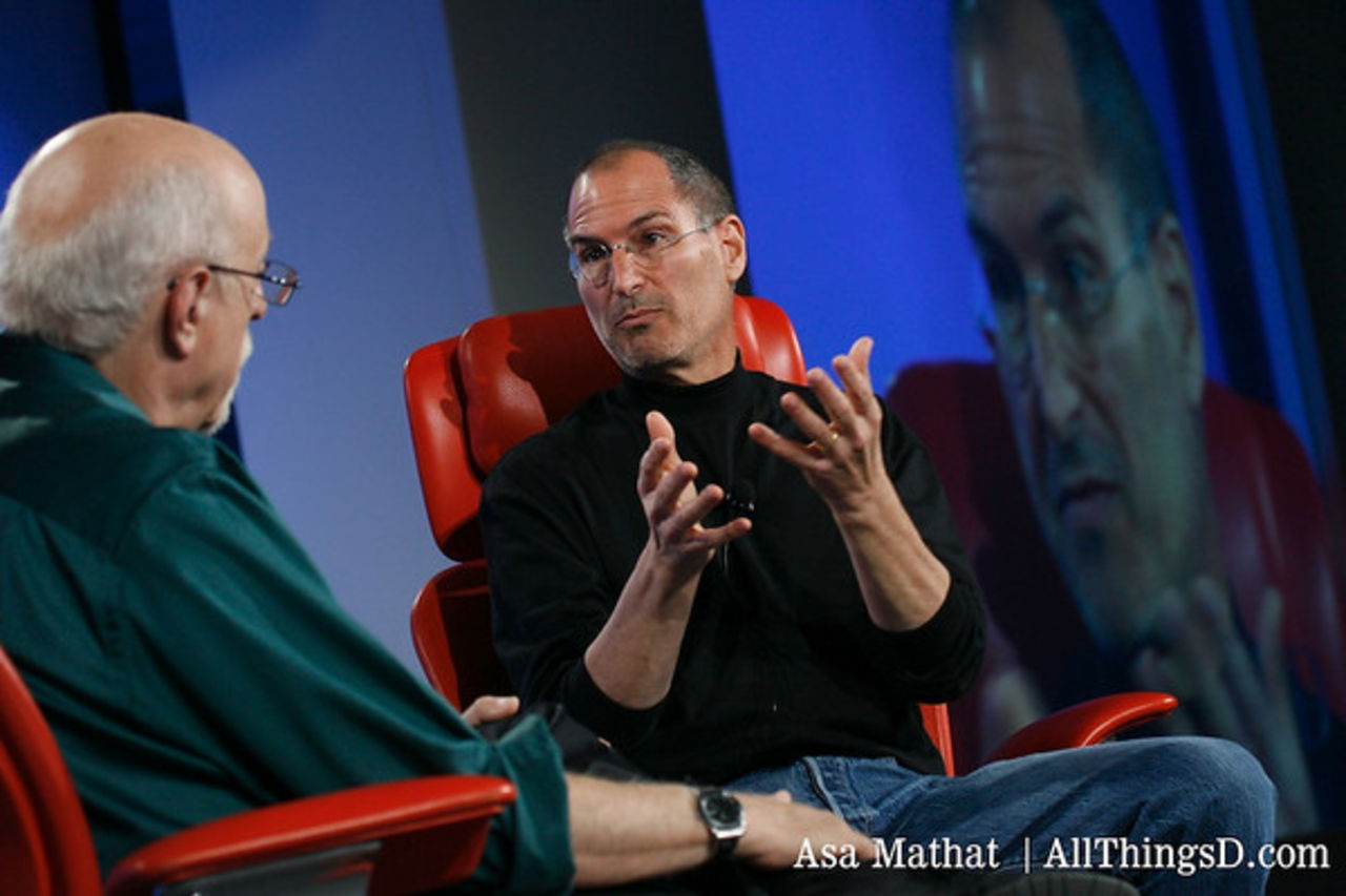 Steve Jobs intervjuas av Walt Mossberg