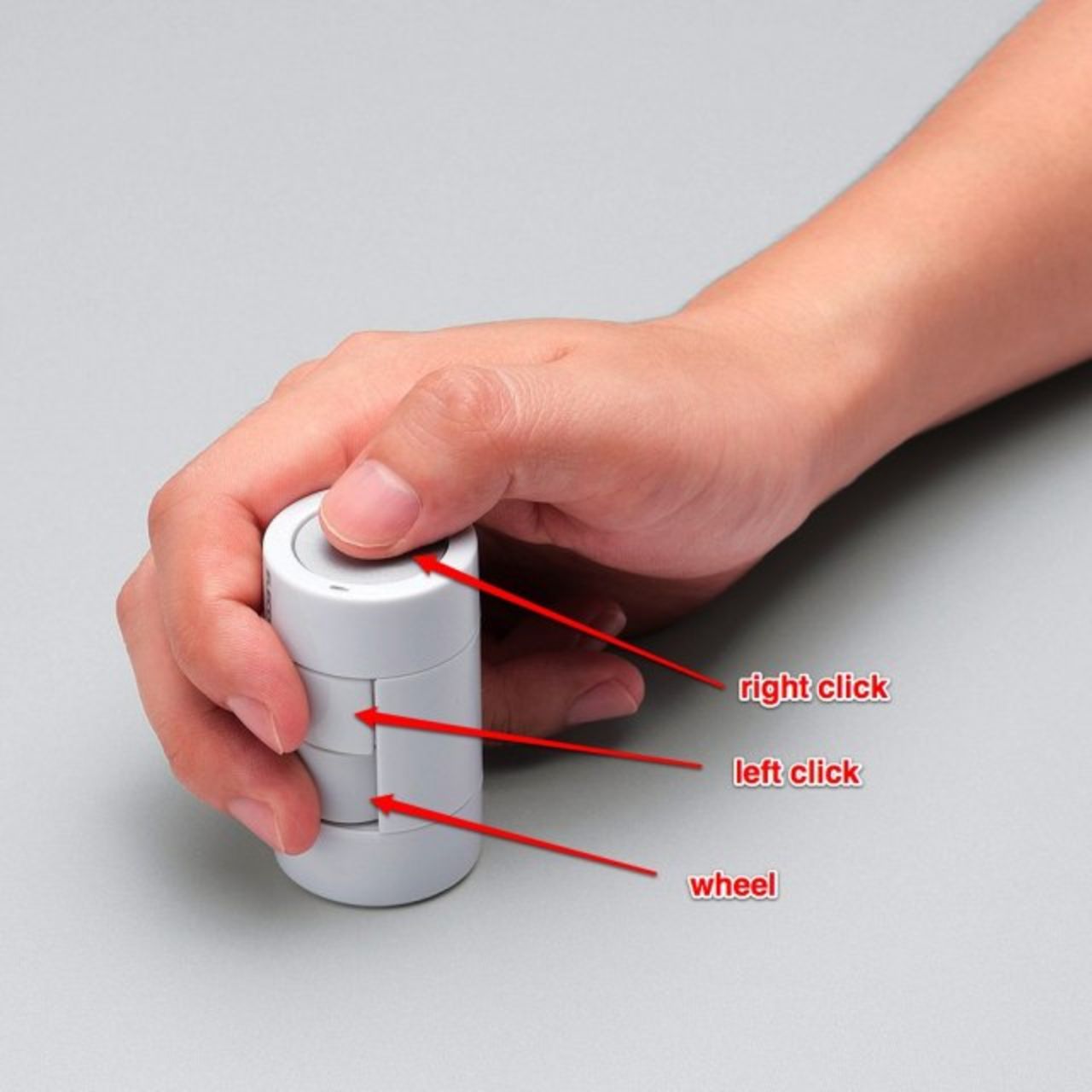 Mus som ser ut som ett batteri