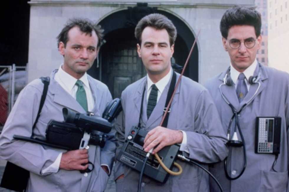 Aykroyd snackar