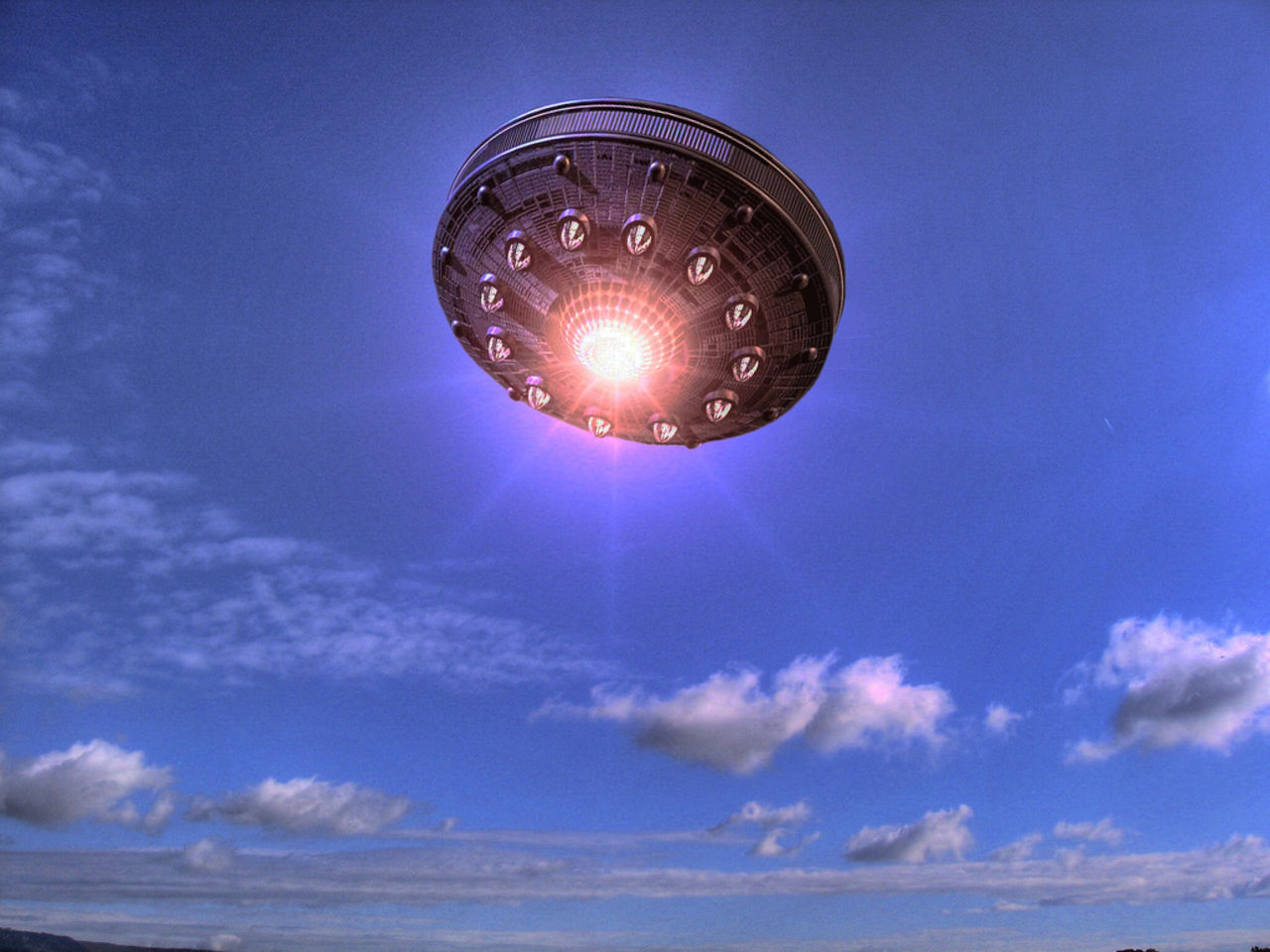 Svensk man arresterad när han försökte skjuta ner UFO