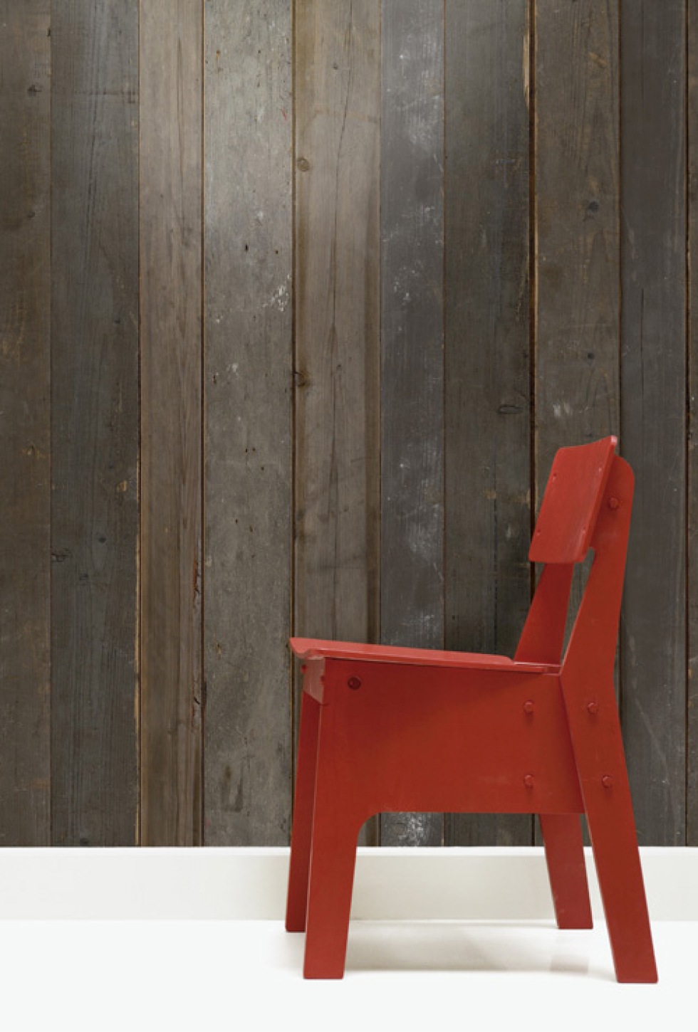 Klä väggarna med träplankor