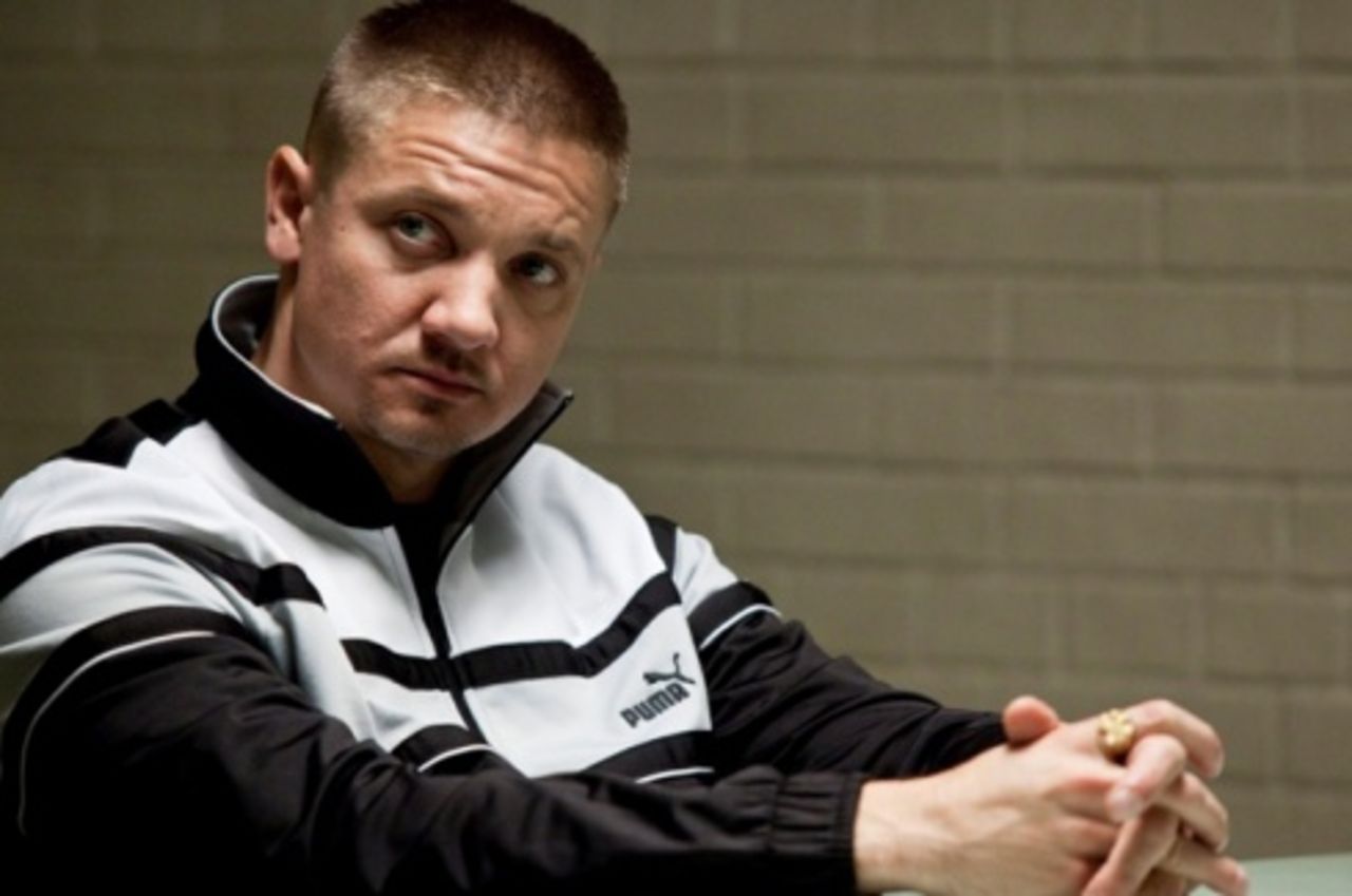 Renner rånar banker igen