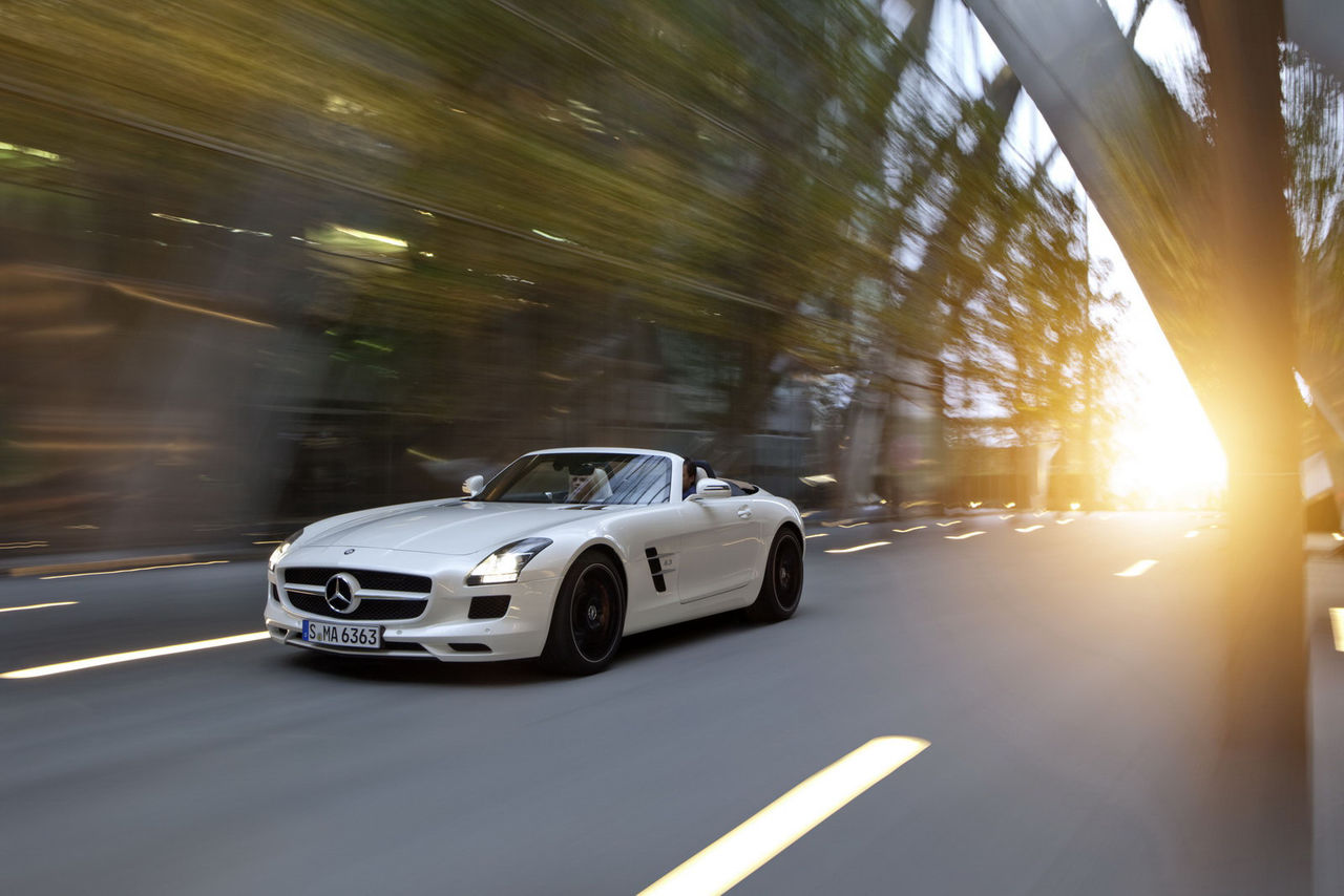 Mercedes SLS AMG Roadster