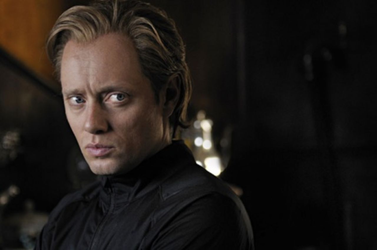 Summit gör engelskspråkig 