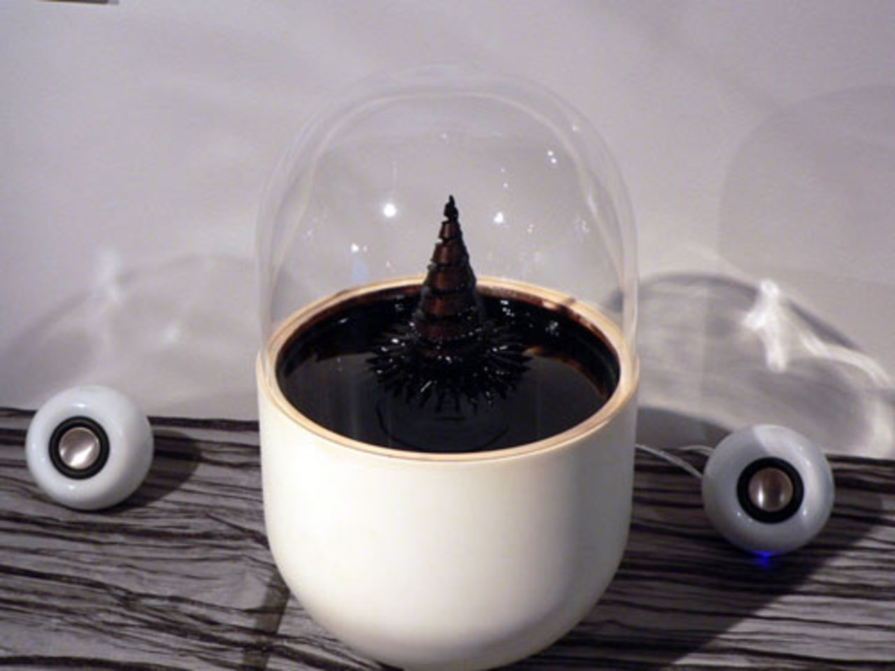 Dansande nanopartiklar från Sony