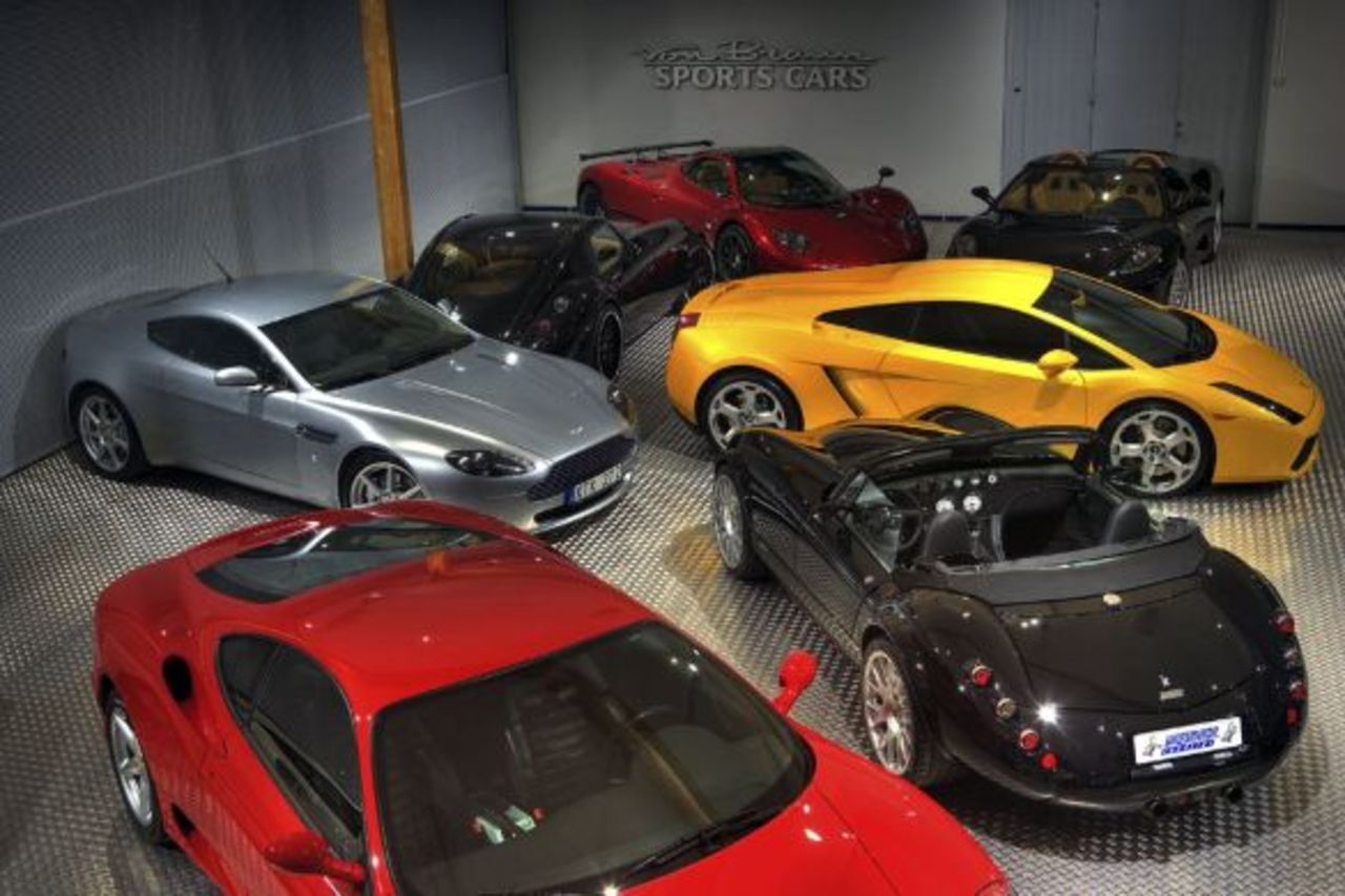 Lyxbilsåterförsäljaren Von Braun Sports Cars i kånken