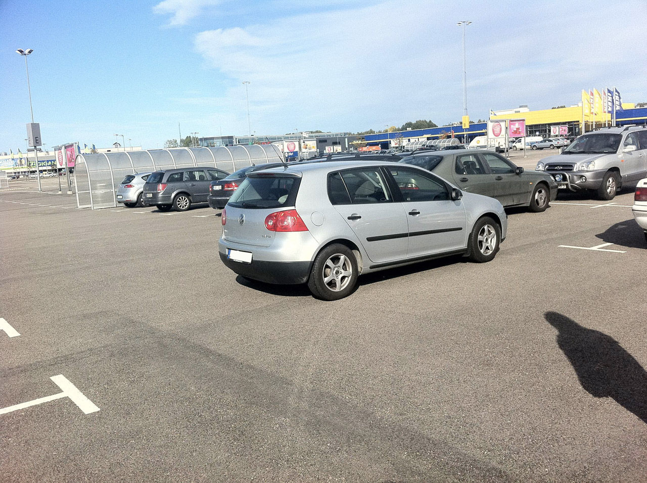 Ännu en välparkerad bil