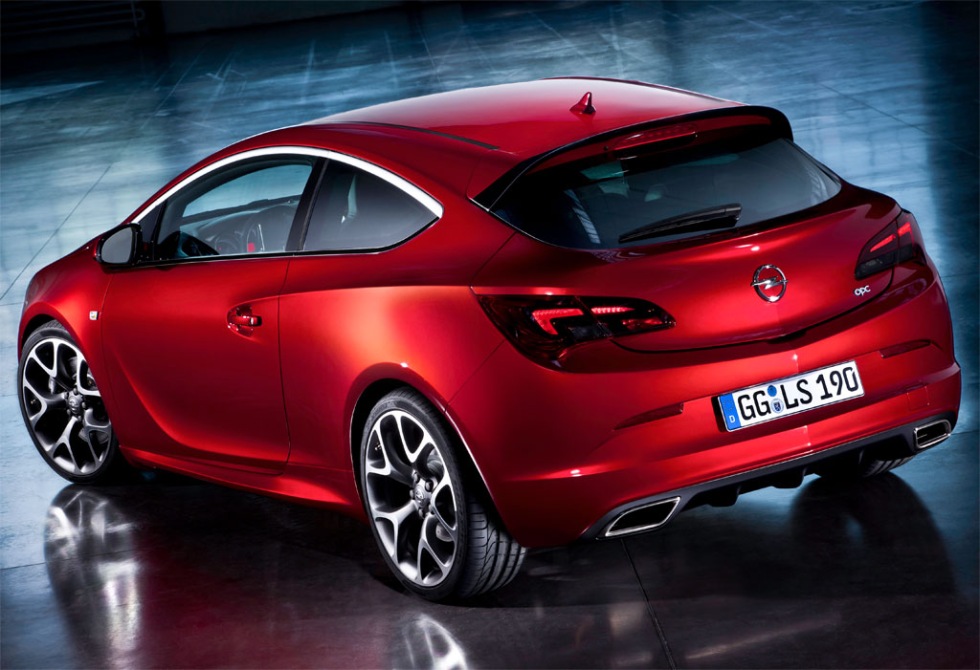 Opels nya Astra blir busigare med tillägget OPC