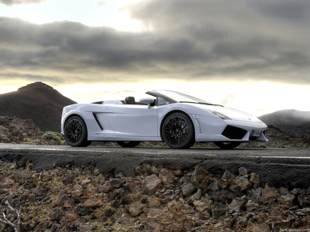 Bakhjulsdriven Lamborghini Gallardo Spyder bekräftad