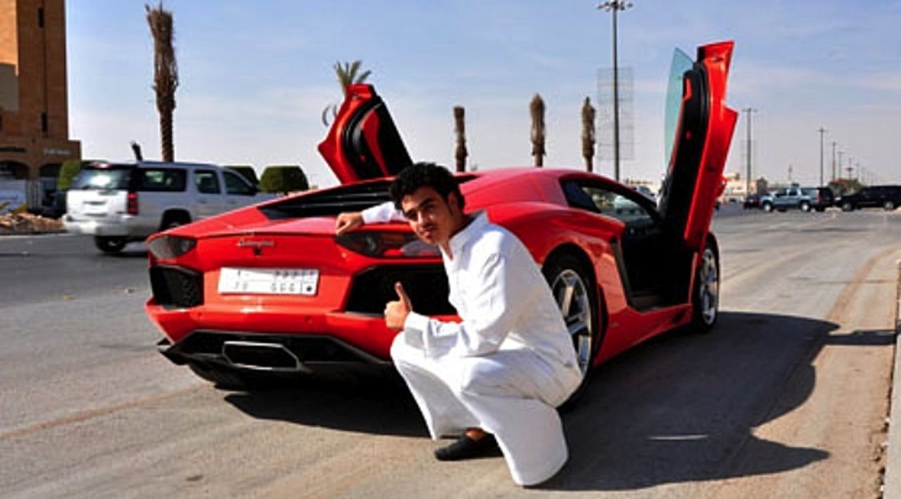 Första ägaren av en Lamborghini Aventador i Saudiarabien är 22 år