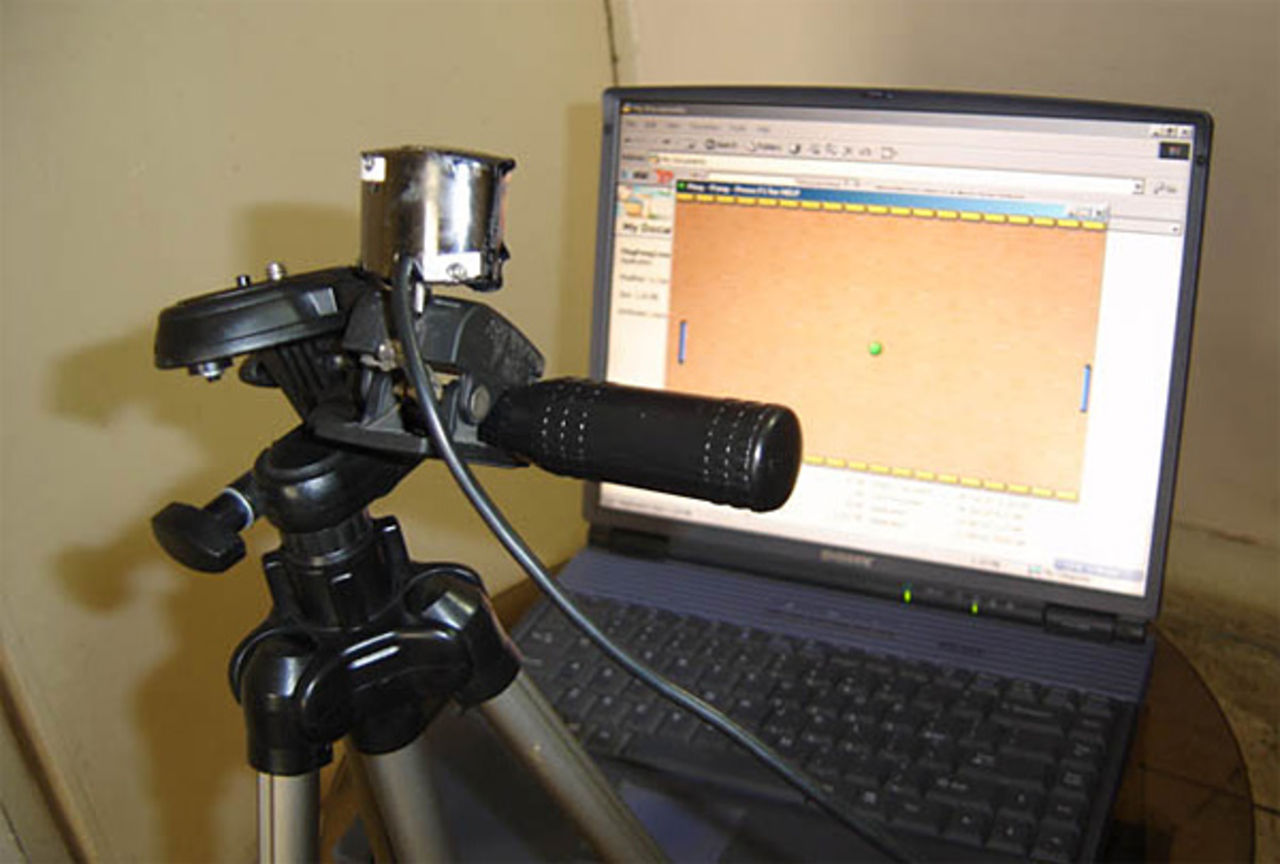 Dator spelar Pong själv