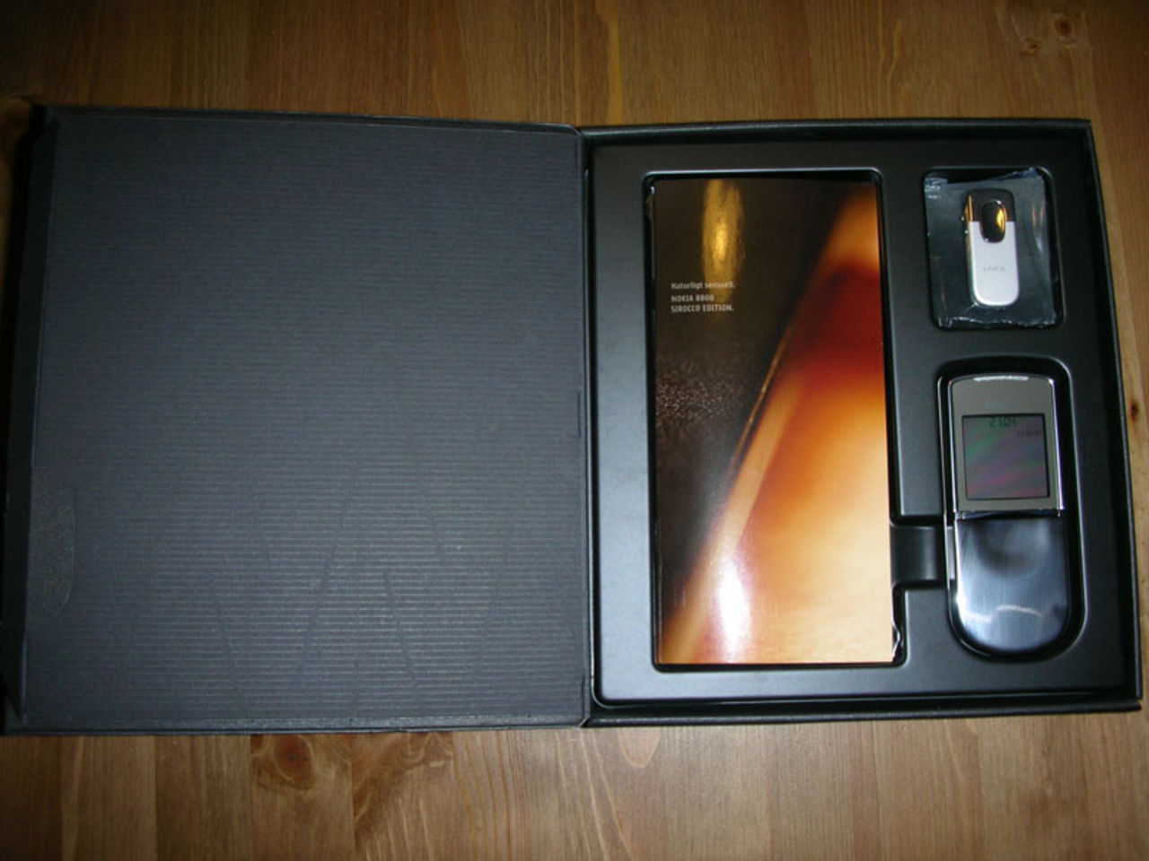 Gästrecension: Nokia 8800 av Sirocco