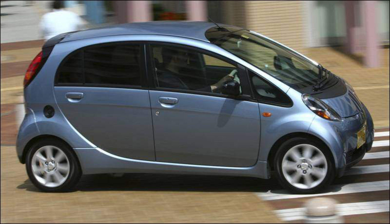 Mitsubishi börjar serietillverka elbil