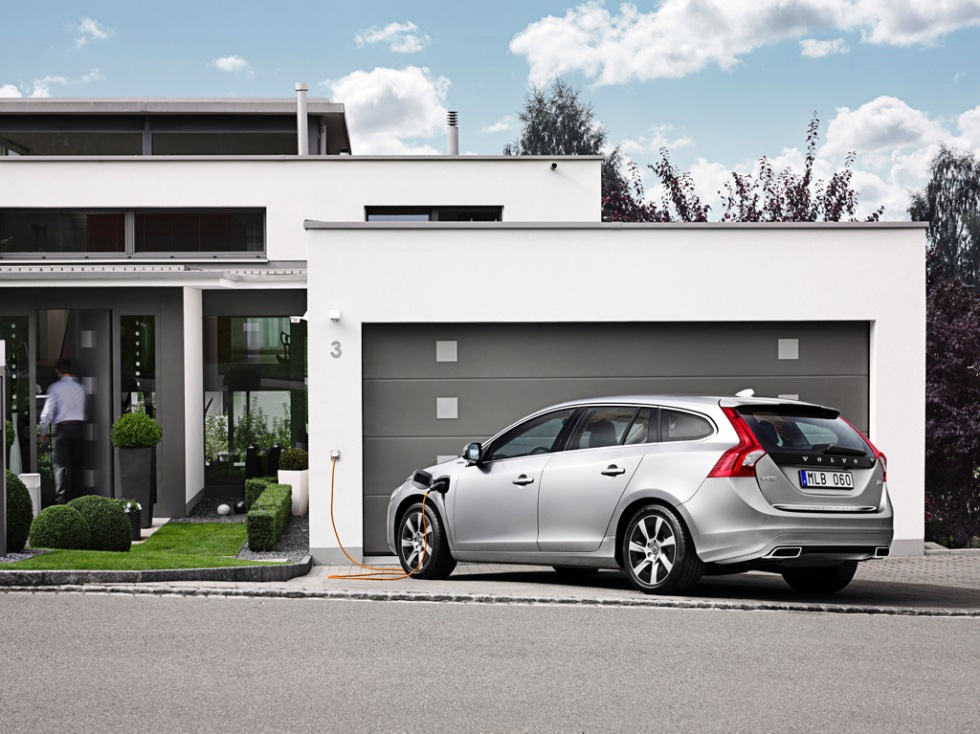 Volvo presenterar V60 Plug-in Hybrid