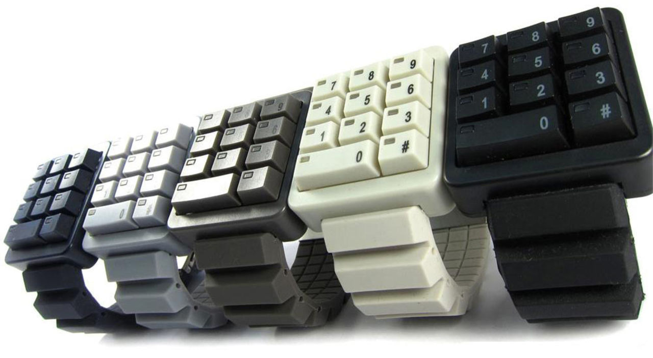 Click Keypad - klocka som ser ut som en miniräknare