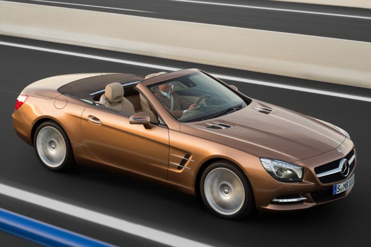 Officiella bilder på Mercedes nya SL