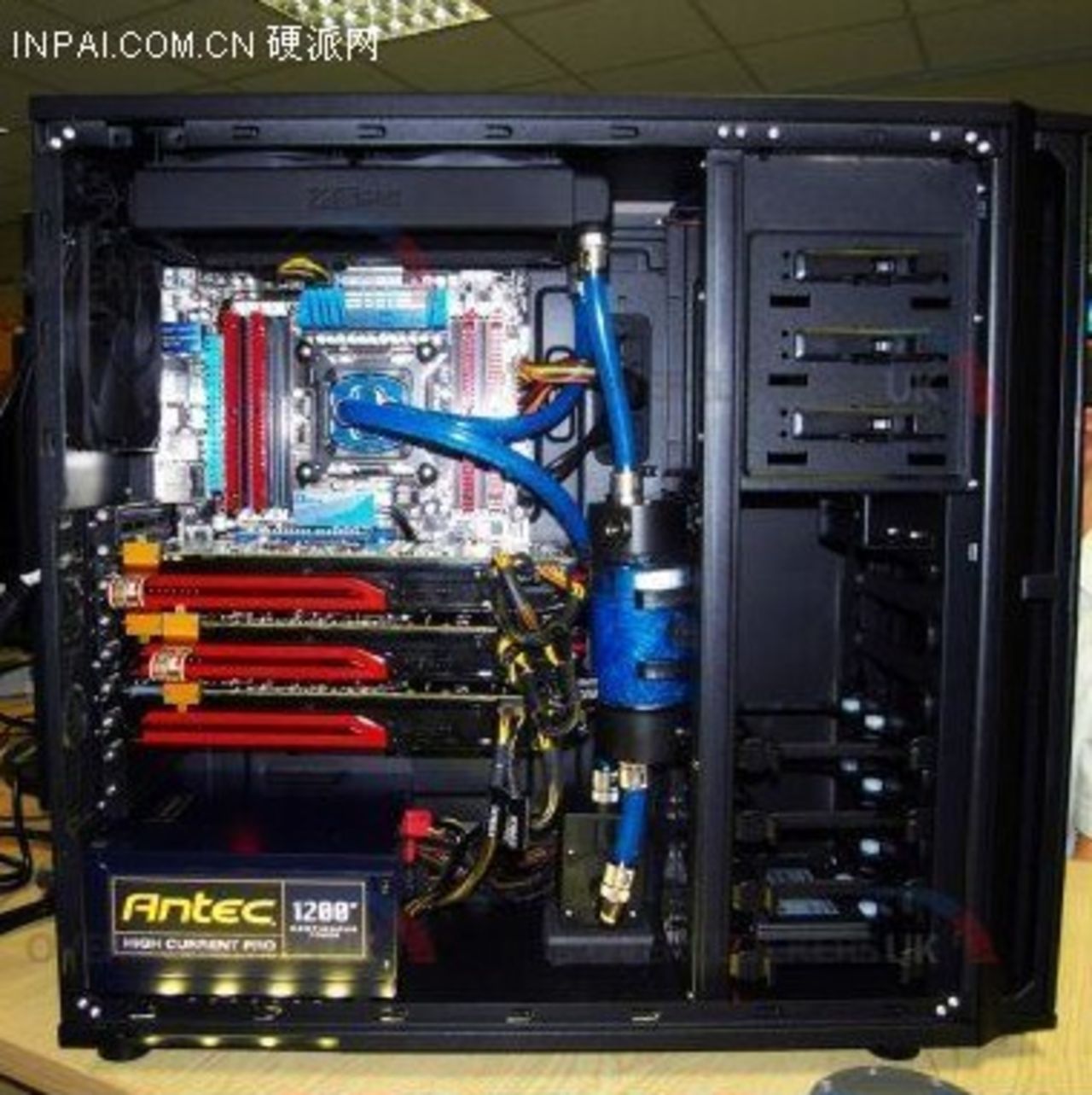 Radeon HD 7970 testat i 3-way CrossFire