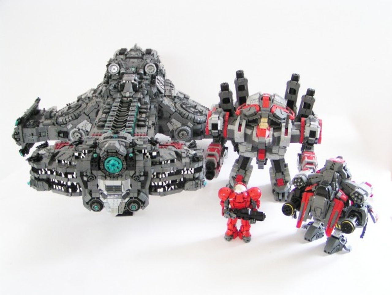 StarCraft Hyperion i LEGO-stil