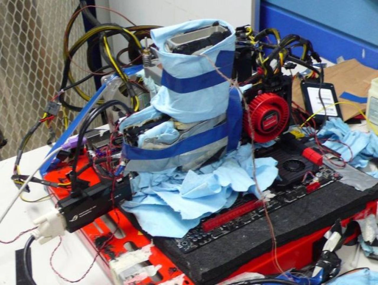 Radeon HD 7970 överklockas