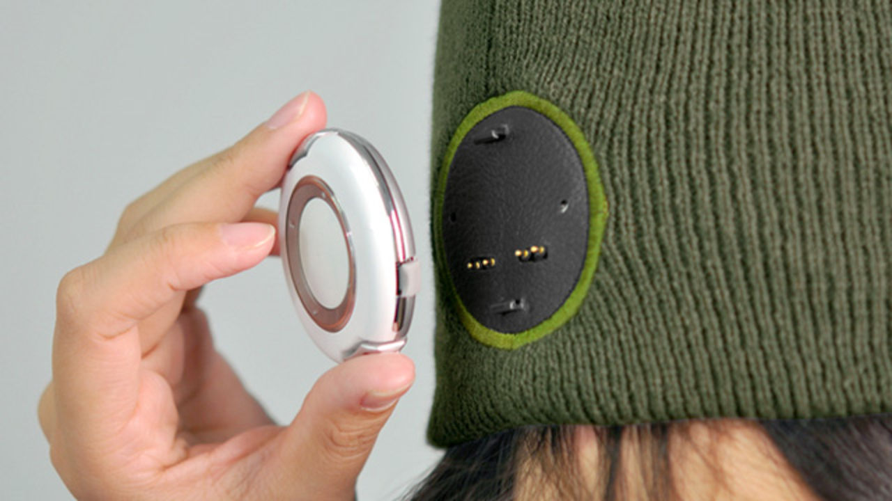 Mössa med inbyggd MP3-spelare