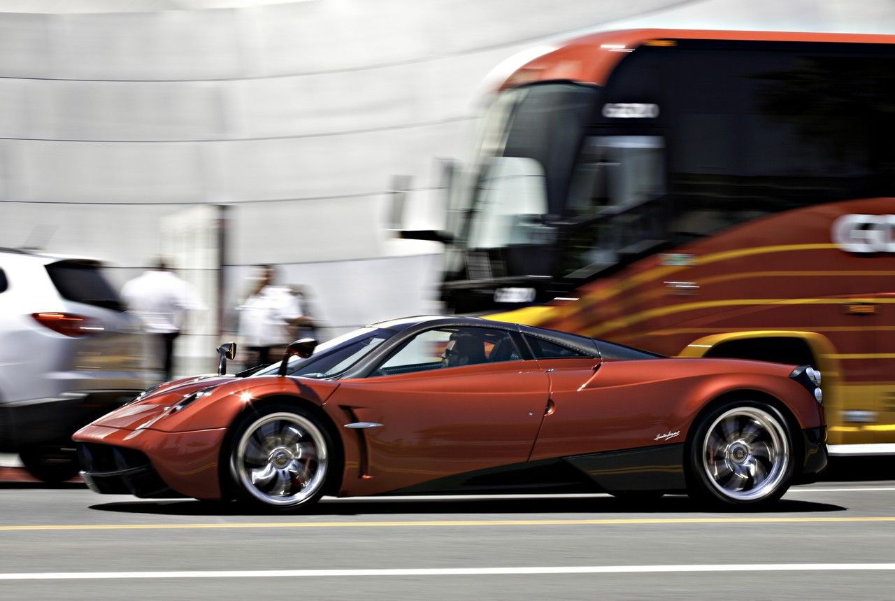 Nya bilder på Pagani Huayra
