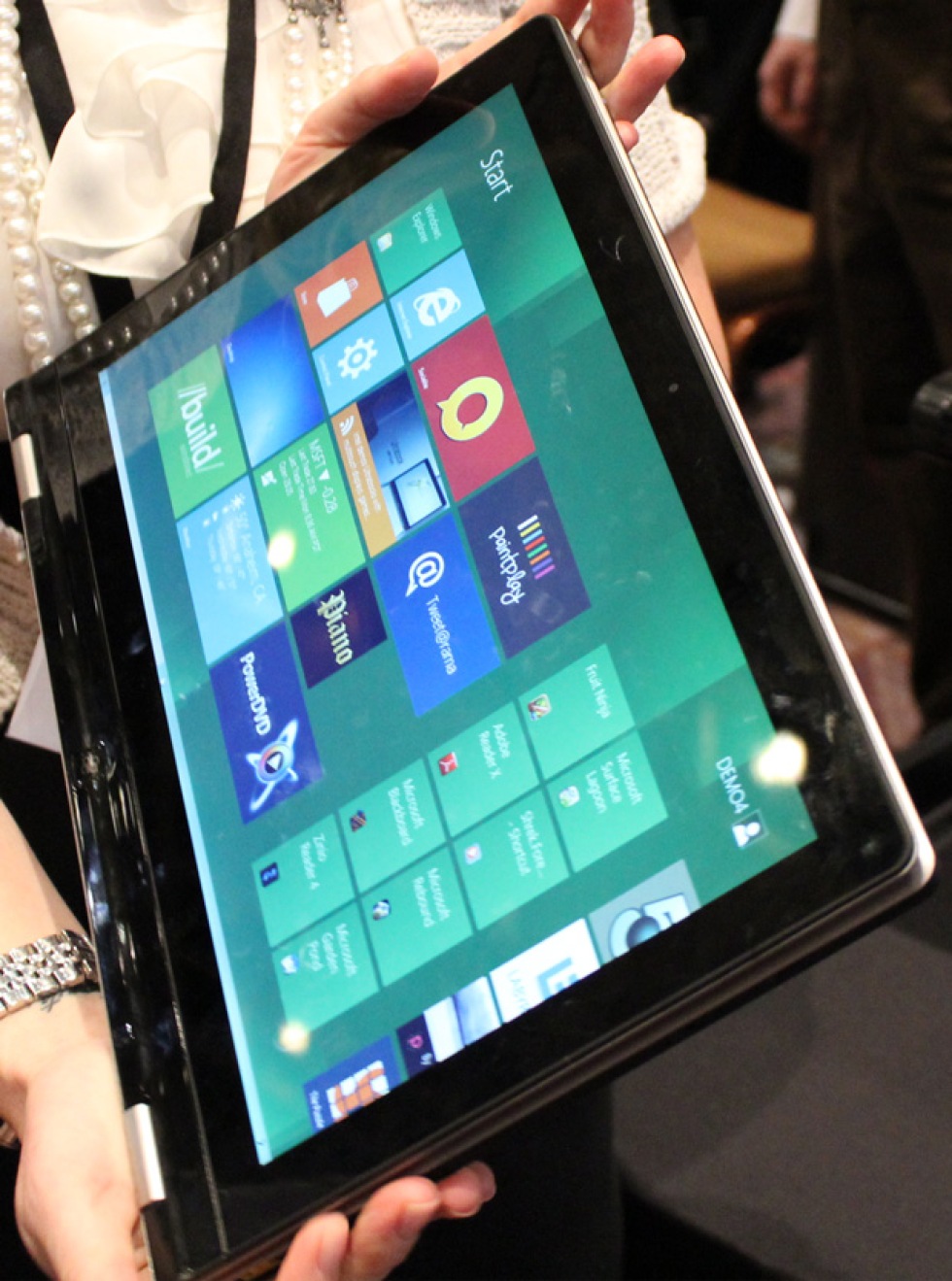 Lenovo visar upp Yoga